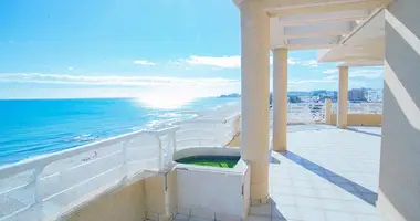 Penthouse 5 bedrooms in La Mata, Spain