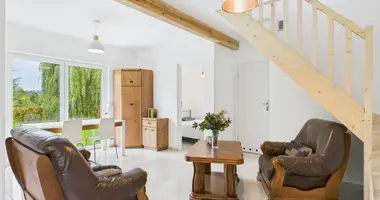 Casa en Sapowice, Polonia