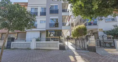 Dúplex 4 habitaciones en Konyaalti, Turquía