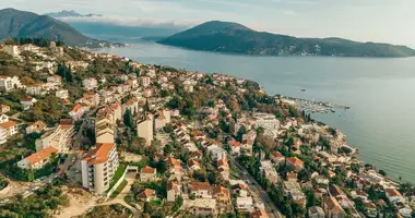 Wohnung 2 Schlafzimmer in Gemeinde Herceg Novi, Montenegro