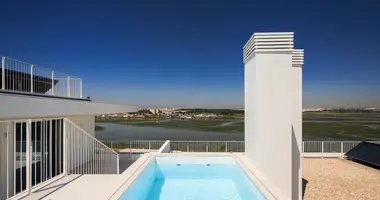 3 bedroom apartment in Setúbal, Portugal