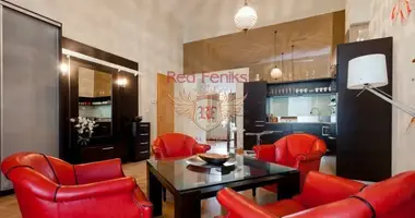 Apartamento 4 habitaciones en Roma, Italia
