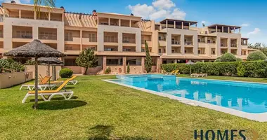 2 bedroom apartment in Loule, Portugal