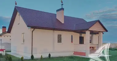 Dom w Carnaucycki sielski Saviet, Białoruś