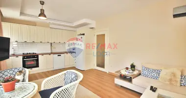 Apartment in Akdeniz, Turkey