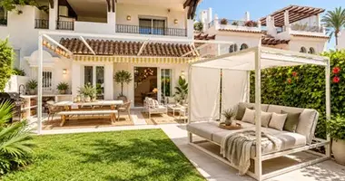 4 bedroom apartment in San Pedro Alcantara, Spain