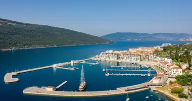 2 bedroom apartment in Kumbor, Montenegro