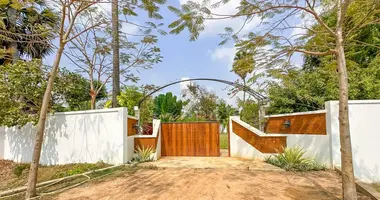 Участок земли в Сиемреап, Камбоджа