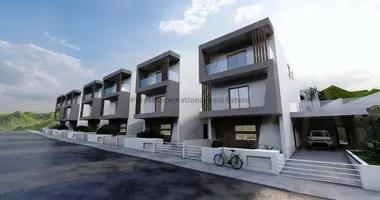 Villa 4 bedrooms in Demos Agiou Athanasiou, Cyprus