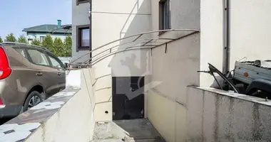 Almacén 101 m² en Chaciezyna, Belarús