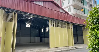 Nieruchomości komercyjne 500 m² w Sangkat Teuk Lak Ti Pir, Kambodża