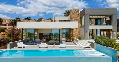 5 bedroom house in San Pedro Alcantara, Spain