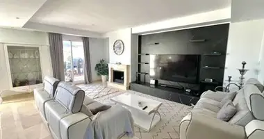 3 bedroom apartment in San Pedro Alcantara, Spain