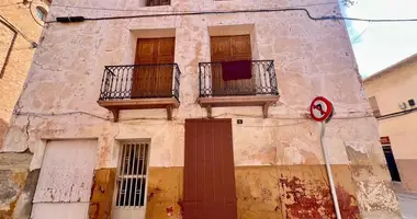 8 bedroom House in el Pinos Pinoso, Spain