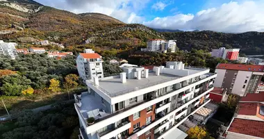 Wohnung 4 zimmer in Becici, Montenegro