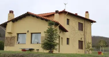 Chalet 5 chambres dans Petrokerasa, Grèce