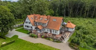 Hotel 1 370 m² in Littfinken, Polen