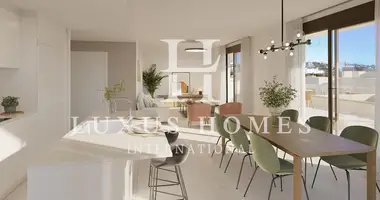 Квартира 4 комнаты в Эстепона, Испания