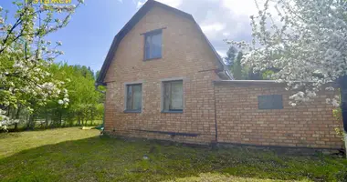 Casa en Nieharelski sielski Saviet, Belarús
