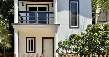 Haus 3 Schlafzimmer in Sandy Bay, Honduras