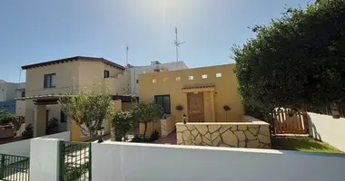 2 bedroom house in Moni, Cyprus