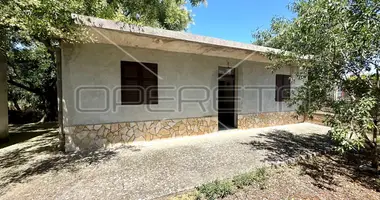 Maison dans Opcina Pirovac, Croatie