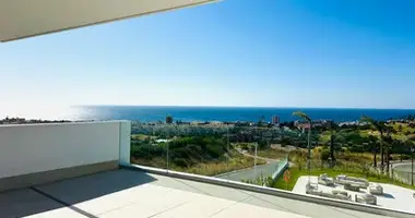 3 bedroom apartment in Manilva, Spain
