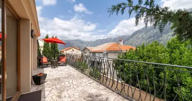 1 bedroom house in Prcanj, Montenegro