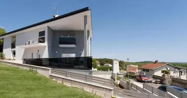 Villa 2 bedrooms in Kadumi, Croatia