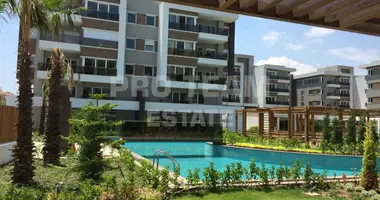 Appartement 4 chambres dans Konyaalti, Turquie