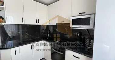Apartamento 1 habitación en Muchaviecki sielski Saviet, Belarús