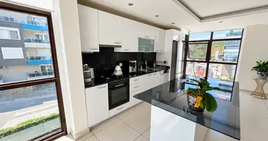 Wohnung 4 zimmer in Alanya, Türkei
