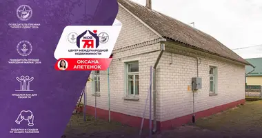 Haus in Maladsetschna, Belarus