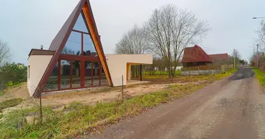 Cottage in Lahojsk selsaviet, Belarus