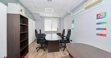Pomieszczenie biurowe 121 m² w Mińsk, Białoruś