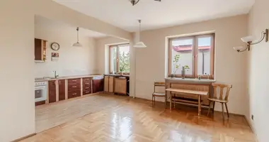 Nieruchomości komercyjne 132 m² w Warszawa, Polska