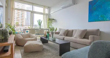 3 room apartment in Tel-Aviv, Israel