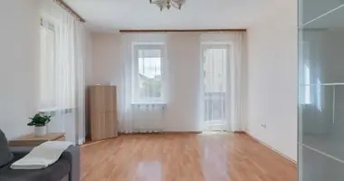 Квартира 2 комнаты в Варшава, Польша