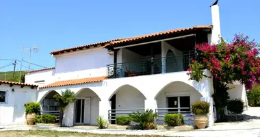 Villa en Municipality of Lavreotiki, Grecia