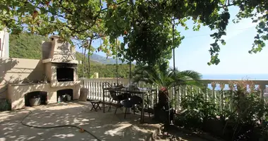 Haus 3 Schlafzimmer in Budva, Montenegro