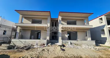 2 bedroom apartment in Kalyves Polygyrou, Greece