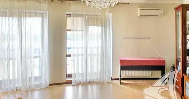 Mieszkanie 3 pokoi w Muchaviecki sielski Saviet, Białoruś