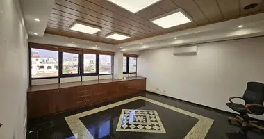 Pomieszczenie biurowe 250 m² w Limassol, Cypr