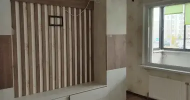 Apartamento 2 habitaciones en Kopishche, Belarús
