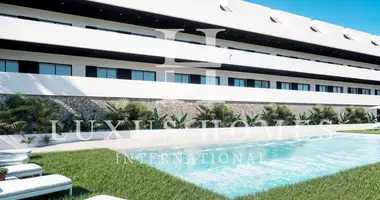 2 bedroom apartment in Finestrat, Spain