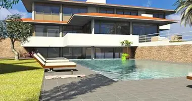 Villa 5 bedrooms in Germasogeia, Cyprus