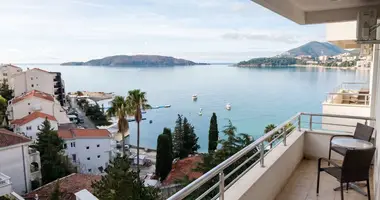2 bedroom apartment in Rafailovici, Montenegro