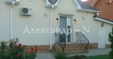 Haus 4 zimmer in Odessa, Ukraine
