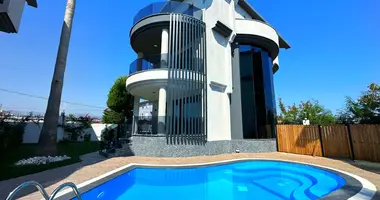 Villa 5 habitaciones en Alanya, Turquía