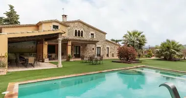 Villa 9 bedrooms in Mont ras, Spain